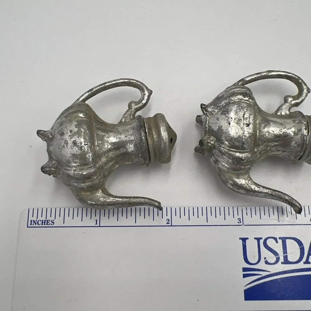 Vintage Salt And Pepper Shakers Silver Tone Tea Pot Coffee Pot So Cute!
